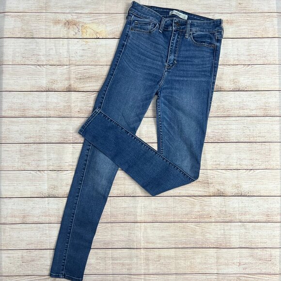 Abercrombie & Fitch Women's Jeans Size 26W 29L Blue Skinny Denim A&F - Picture 1 of 8